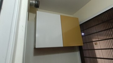 Room in 2.5 BHK Apartment at Gem Nakshatra, Kokapet – for Rent