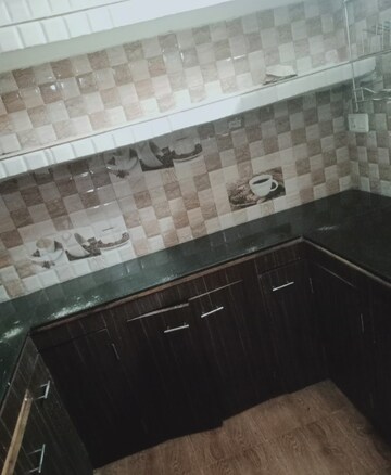Kitchen in 1 BHK Independent House at Aliganj – for Rent