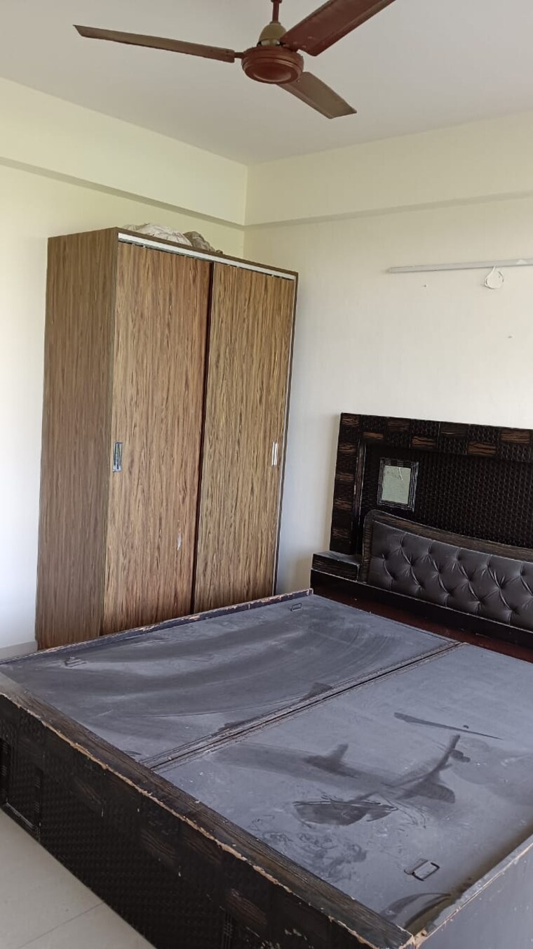 Bedroom, signature-orchard-avenue-2 1 Bedroom 426 Sq.Ft. Apartment In Sector 93 Gurgaon 8309405