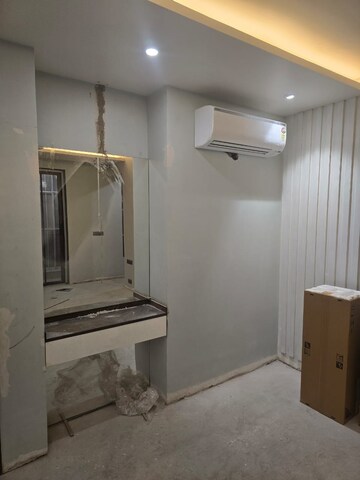 Bathroom in 3 BHK Builder Floor at Hauz Khas – for Rent