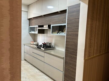 Kitchen in 2 BHK Builder Floor at Sector 31 – for Rent