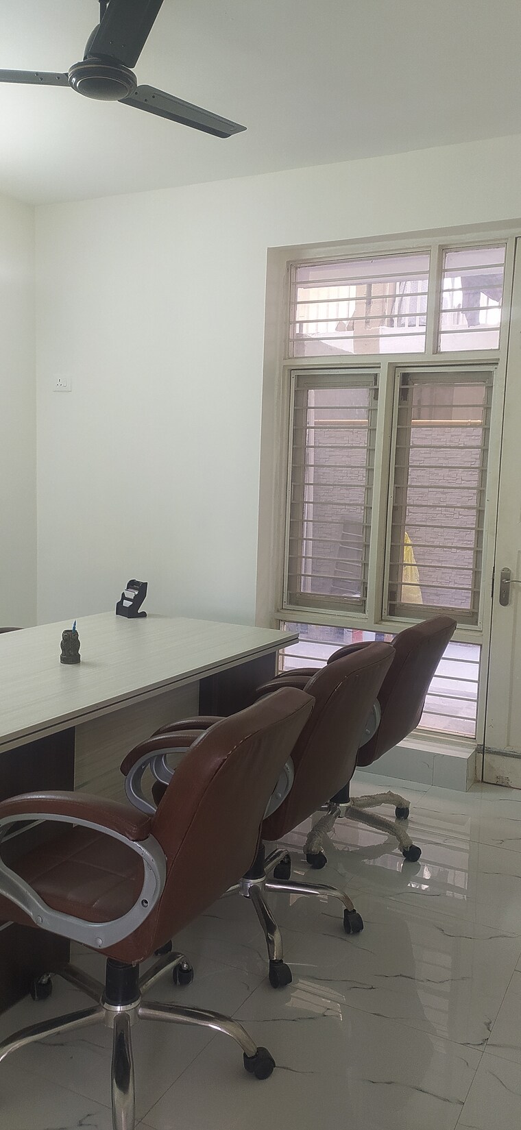 Balcony, tdi-the-grand-retreat 3 Bedroom 250 Sq.Yd. Builder Floor In Sector 88 Faridabad 8309607