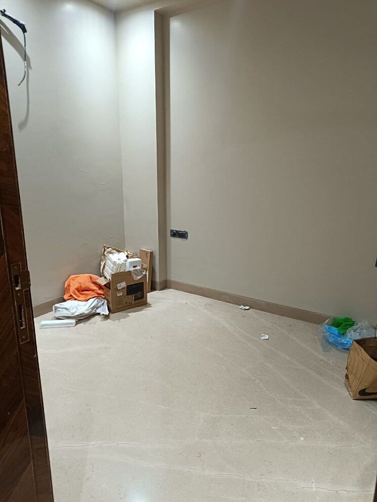  Parking, mahindra-luminare 3 Bedroom 2985 Sq.Ft. Apartment In Sector 59 Gurgaon 8309603