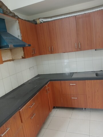 Kitchen in 2 BHK Apartment at Unitech Fresco, Sector 50 – for Rent