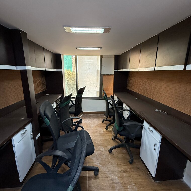 Team Area, maruti-business-park Commercial Office Space 900 Sq.Ft. In Veera Desai Road Mumbai 8309626