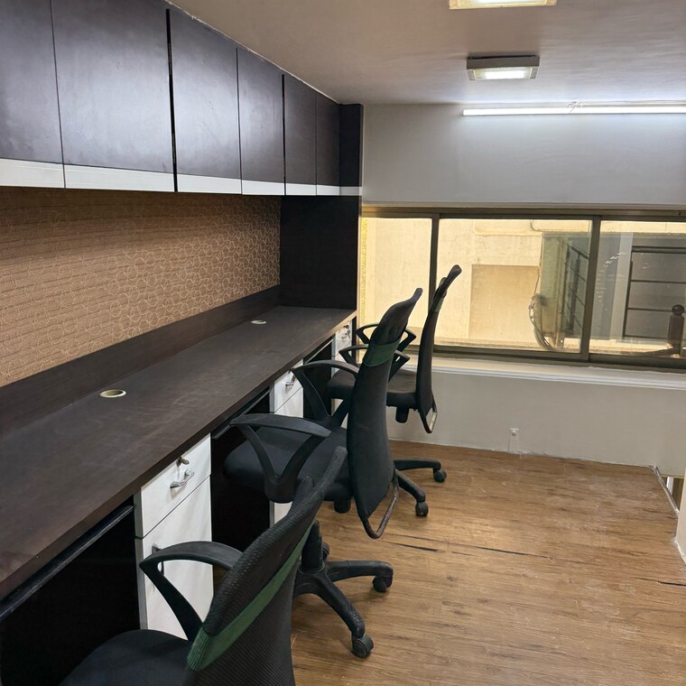 Team Area, maruti-business-park Commercial Office Space 900 Sq.Ft. In Veera Desai Road Mumbai 8309626