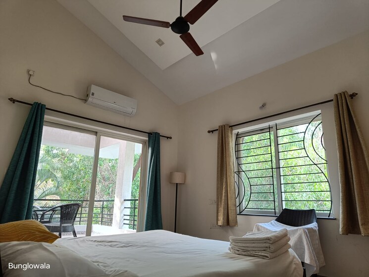 Bedroom, vasant kunj 1 Bedroom 700 Sq.Ft. Apartment In Vasant Kunj Delhi 8309629