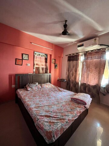 Bedroom in 2 BHK Apartment at Mulund East – for Sale