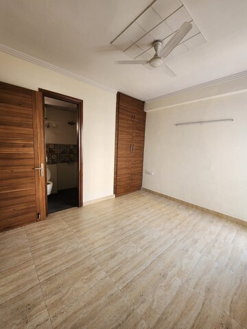 Room in 2 BHK Apartment at Huda CGHS, Sector 56 – for Rent