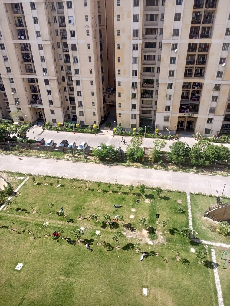 Exterior View, jaypee-green-kosmos-phase-ii 3.5 Bedroom 1730 Sq.Ft. Apartment In Sector 134 Noida 8309738