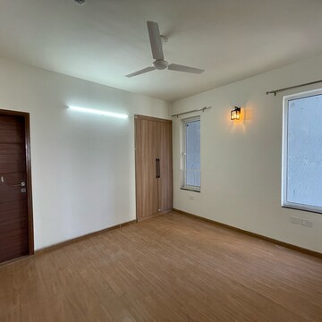 Room in 3 BHK Apartment at Godrej Meridien, Mohammad Heri Village – for Rent