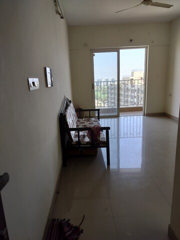 Living Room in 2 BHK Apartment at Amanora Trendy Homes, Hadapsar – for Rent