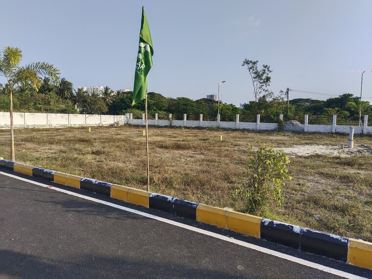 Garden, navalur  950 Sq.Ft. Plot In Navalur Chennai 8309877