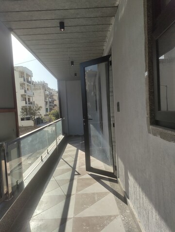Kitchen in 4 BHK Builder Floor at Sector 85 – for Sale