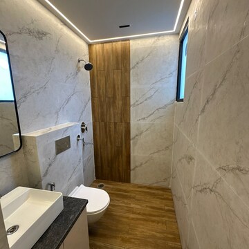 3 BHK Apartment For Sale in CRD Golden Castle, High Ground