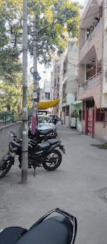 4 BHK + Pooja Room 63 Sq.Mt. Independent House in RWA Apartments Sector 20