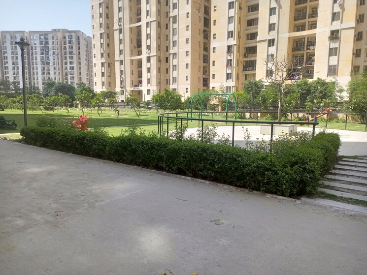 Exterior View, jaypee-green-kosmos-phase-ii 4 Bedroom 2100 Sq.Ft. Apartment In Sector 134 Noida 8309938
