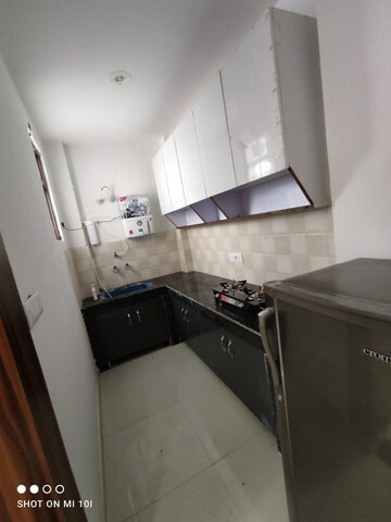 Kitchen in 1 BHK Builder Floor at Sector 27 – for Rent