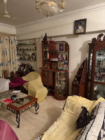 Living Room in 3 BHK Apartment at Bandra West – for Rent
