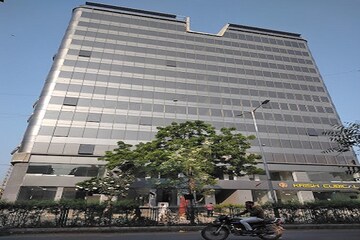 Office Space – Exterior View View at Thaltej - for Rent