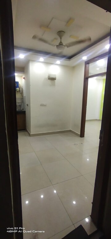 Room in 2 BHK Builder Floor at Malviya Nagar – for Rent