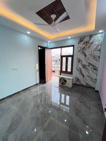 Kitchen in 1 BHK Builder Floor at Malviya Nagar – for Rent