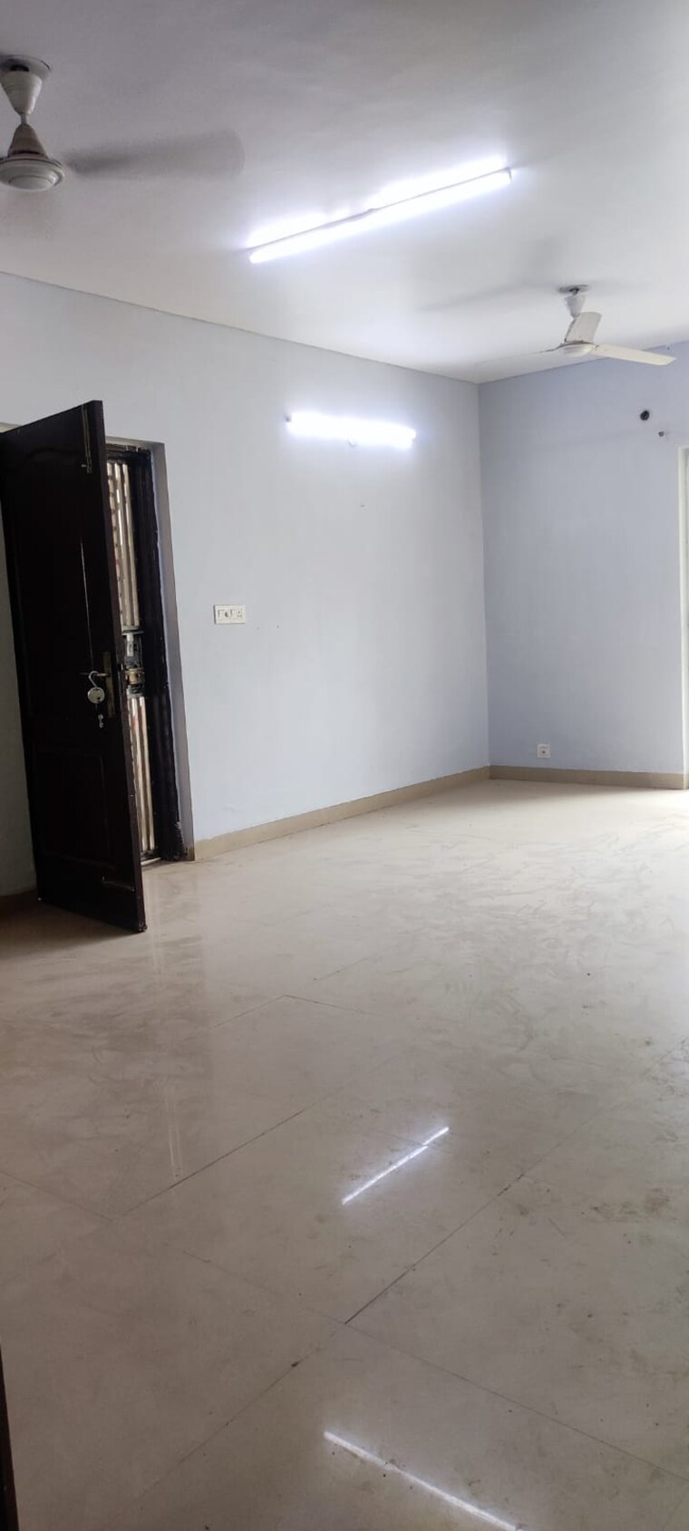 Room, bptp-parkland-pride 4 Bedroom 250 Sq.Yd. Builder Floor In Sector 77 Faridabad 8310381