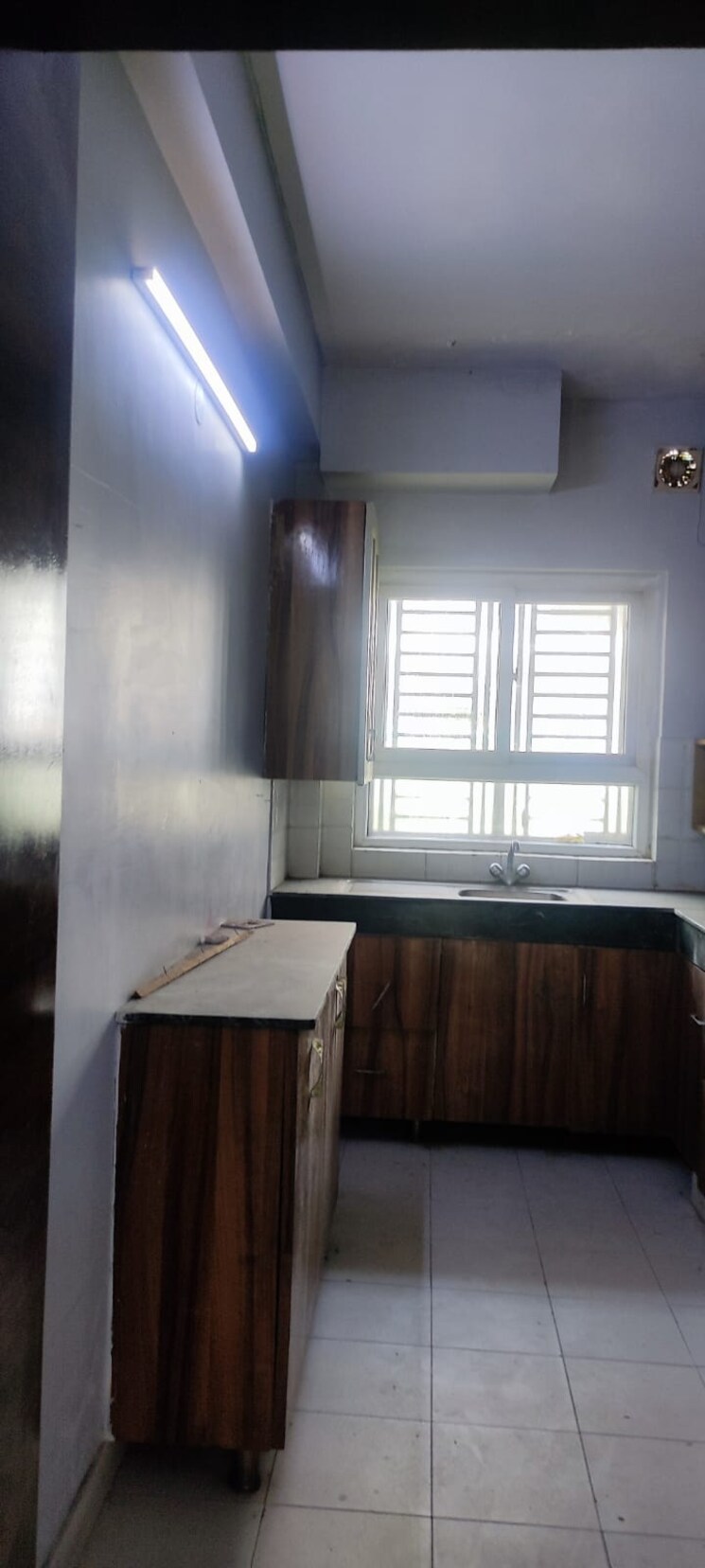 Kitchen, bptp-parkland-pride 4 Bedroom 250 Sq.Yd. Builder Floor In Sector 77 Faridabad 8310381