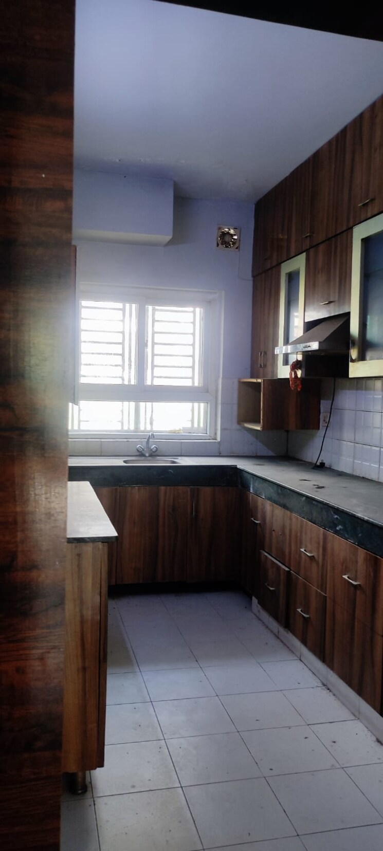 Kitchen, bptp-parkland-pride 4 Bedroom 250 Sq.Yd. Builder Floor In Sector 77 Faridabad 8310381