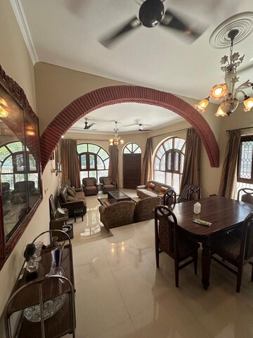 Gym in 3 BHK Villa at Sector 39 – for Rent