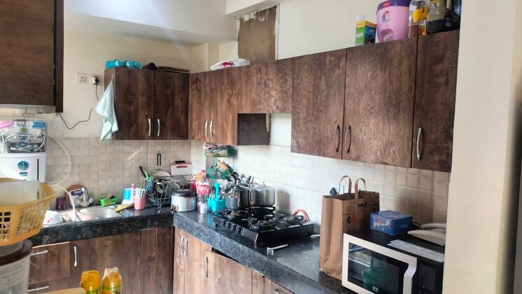 Kitchen, bptp-parkland 3 Bedroom 180 Sq.Yd. Builder Floor In Sector 75 Faridabad 8310423