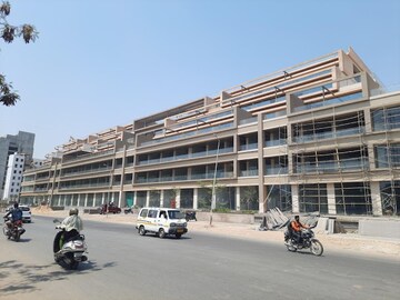  Office Space – Exterior View View at Thaltej - for Rent