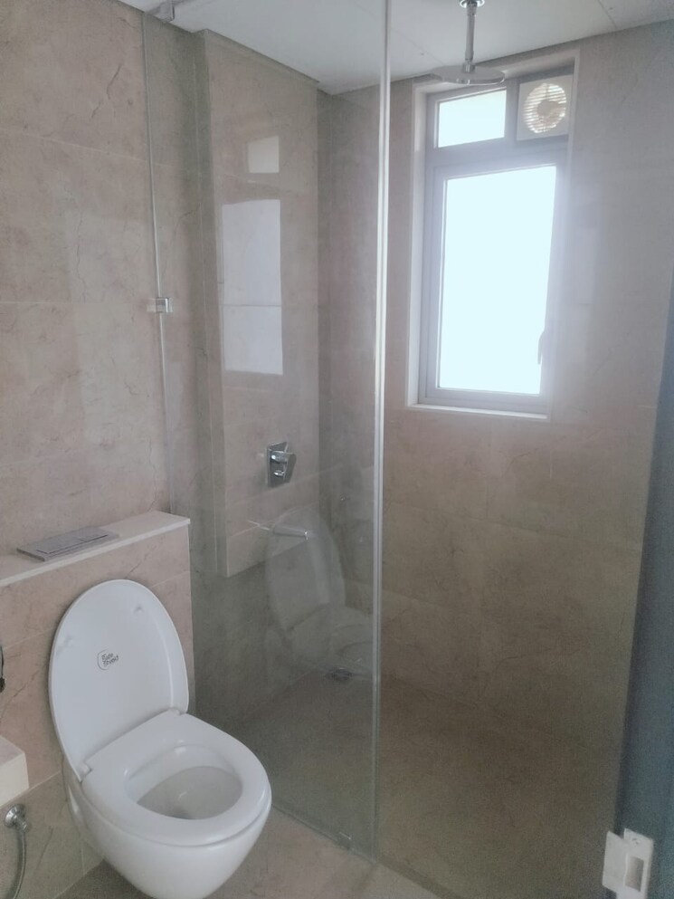 Bathroom, oberoi-sky-city 3 Bedroom 1415 Sq.Ft. Apartment In Borivali East Mumbai 8310444
