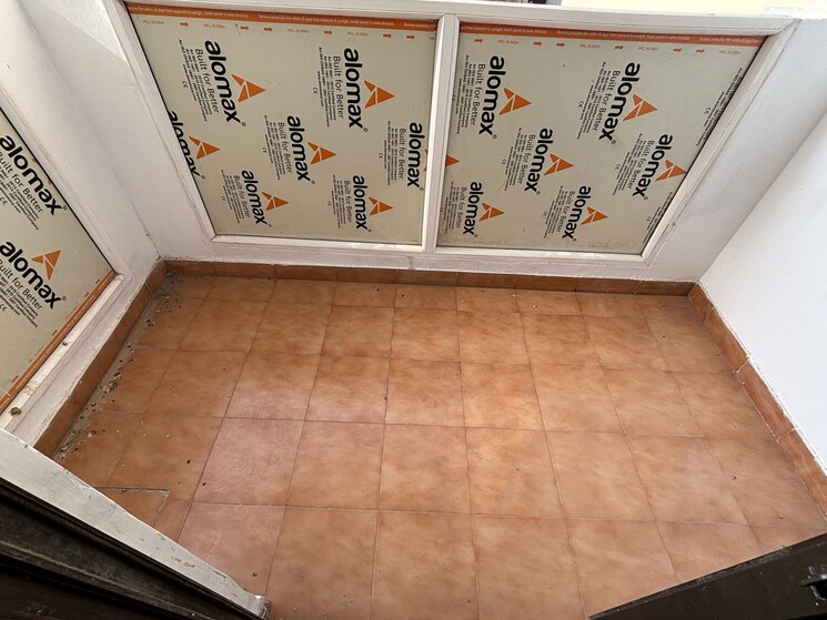 Balcony, eros-sampoornam 3 Bedroom 1425 Sq.Ft. Apartment In Sector 2 Greater Noida Greater Noida 8310530