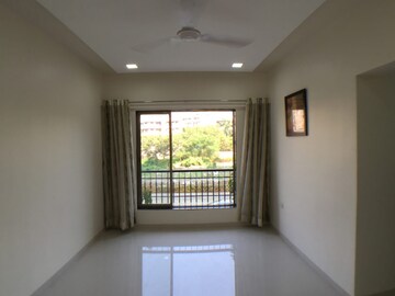 Room in 2 BHK Apartment at RNA N G Silver Spring, Mira Road – for Sale