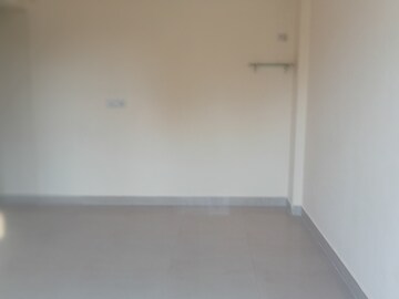 Furnished Amenities in 2 BHK Apartment at Vasudev Arcade, Mira Road – for Rent