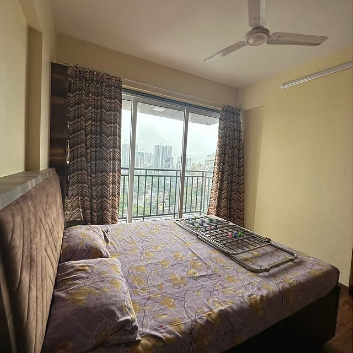 2 BHK Apartment For Sale in Near Growels