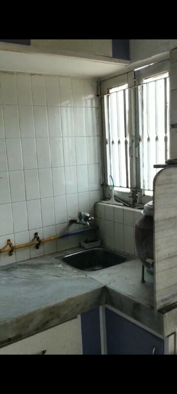 Bathroom in 3 BHK Apartment at Sun Palace, Memnagar – for Rent
