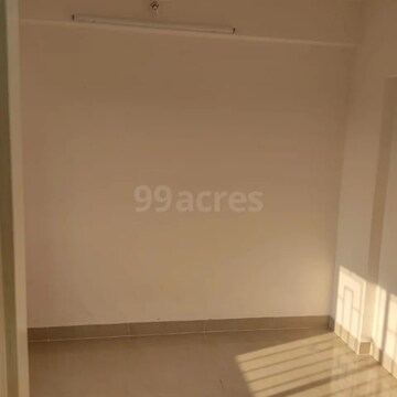 Room in 1 BHK Apartment at Vikhroli East – for Rent