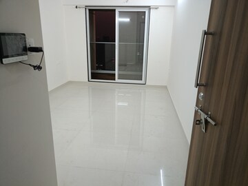 Bathroom in 1 BHK Apartment at Ashar Axis, Majiwada – for Rent