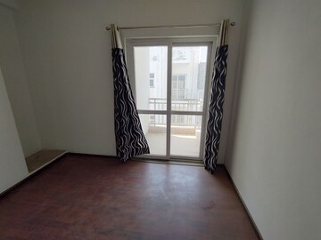 Room in 3 BHK Builder Floor at BPTP Park Elite Premium, Sector 84 – for Rent
