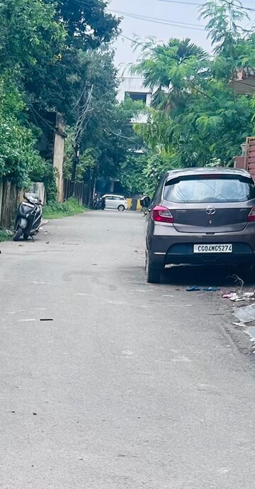 Parking in 6 BHK Villa at Shankar Nagar – for Sale