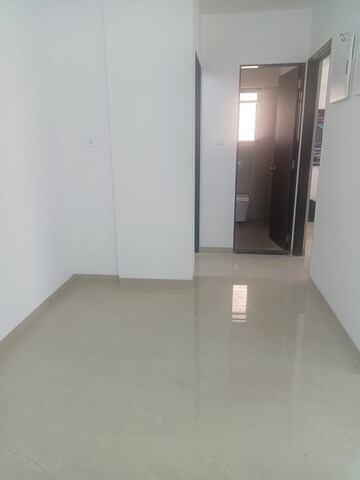 Room in 2 BHK Apartment at Vastu Complex, Andheri East – for Sale