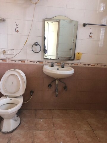 Bathroom in 2 BHK Apartment at Manimajra – for Rent