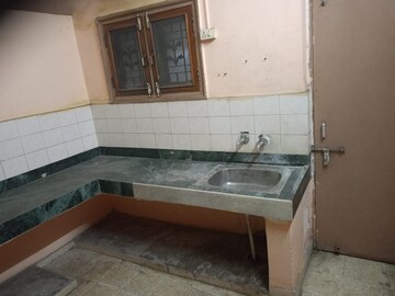 Kitchen in 2.5 BHK Independent House at Telibandha – for Rent