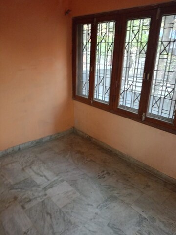 Room in 2.5 BHK Independent House at Telibandha – for Rent