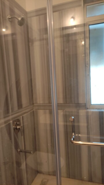 Furnished Amenities in 3 BHK Apartment at Kalpataru Radiance, Goregaon West – for Rent
