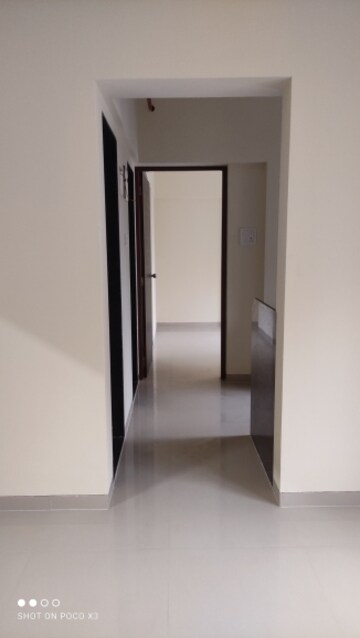 Room in 1 BHK Apartment at Vihang Valley Phase 3, Kasarvadavali – for Rent