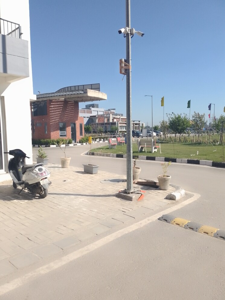 Exterior View, ludhiana chandigarh hwy 3 Bedroom 133 Sq.Yd. Apartment In LudhianA Chandigarh Hwy Mohali 8311091