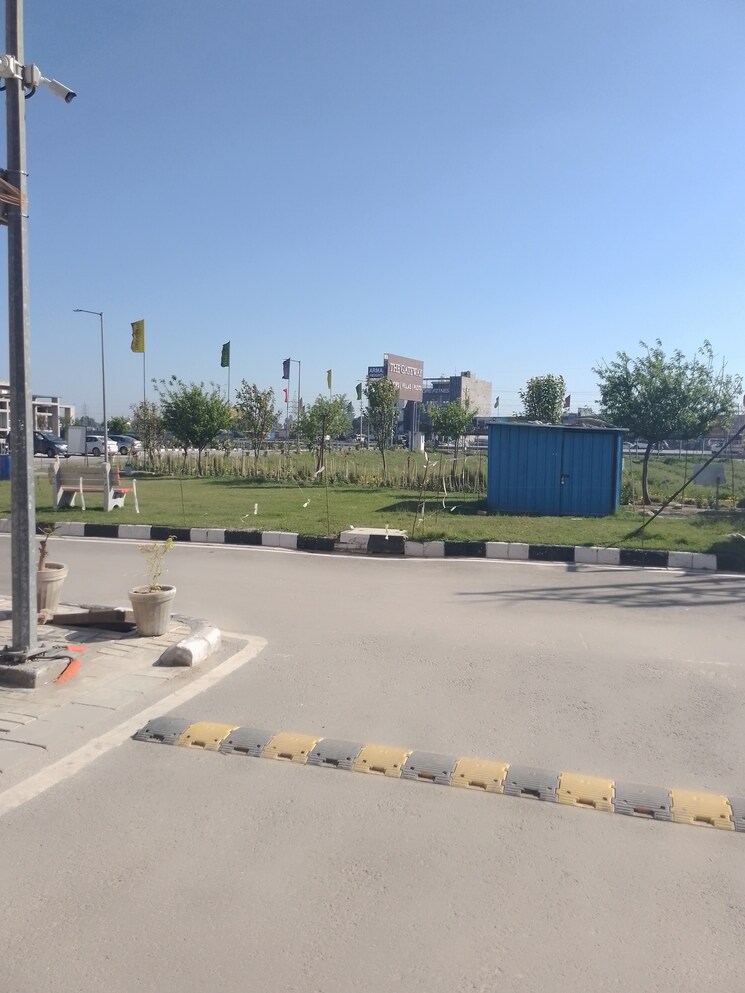 Exterior View, ludhiana chandigarh hwy 3 Bedroom 133 Sq.Yd. Apartment In LudhianA Chandigarh Hwy Mohali 8311091